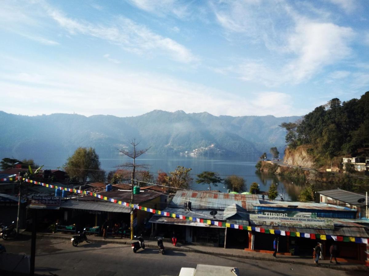 Yuriko Guest House Pokhara Esterno foto